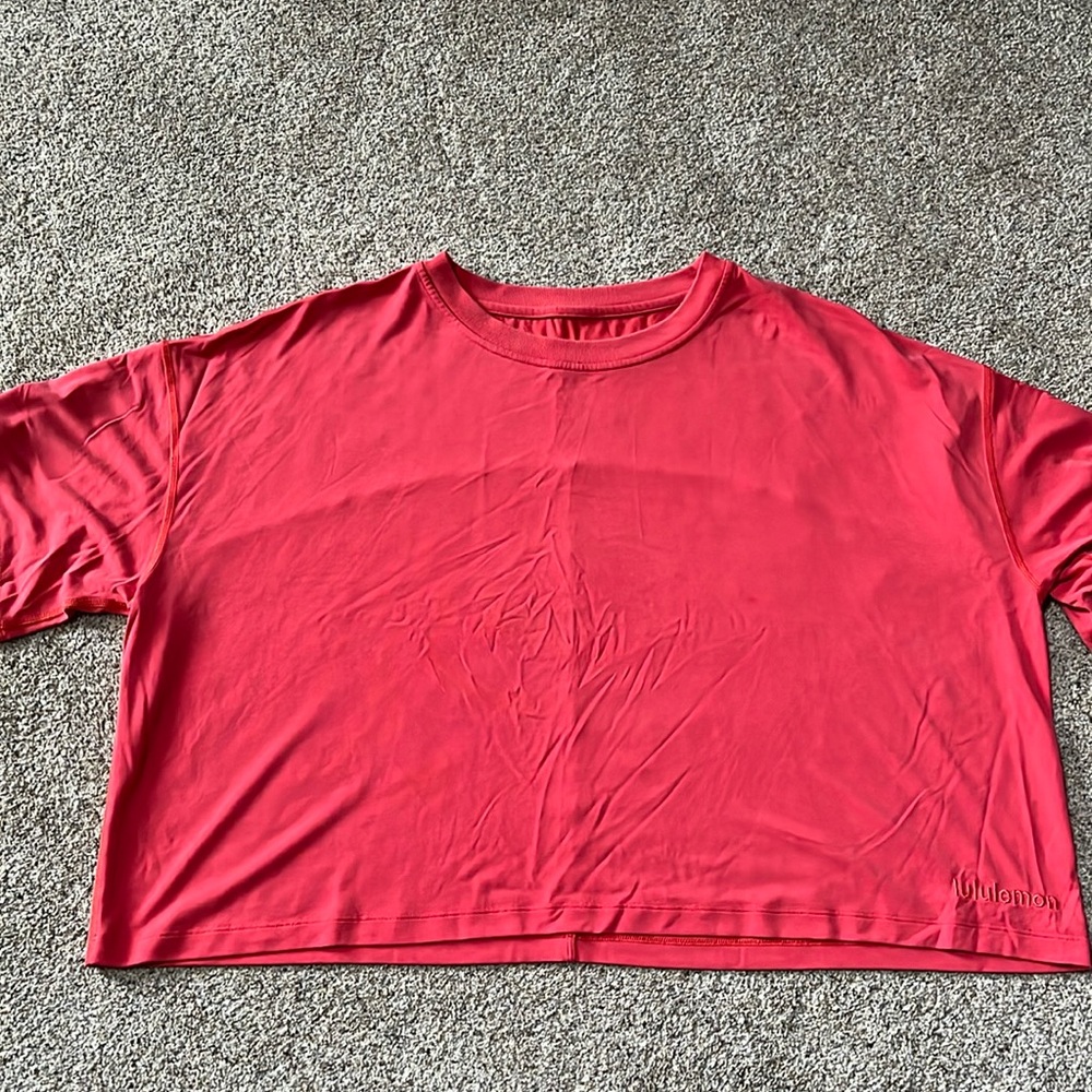 Lululemon oversized cropped t-shirt - Size L